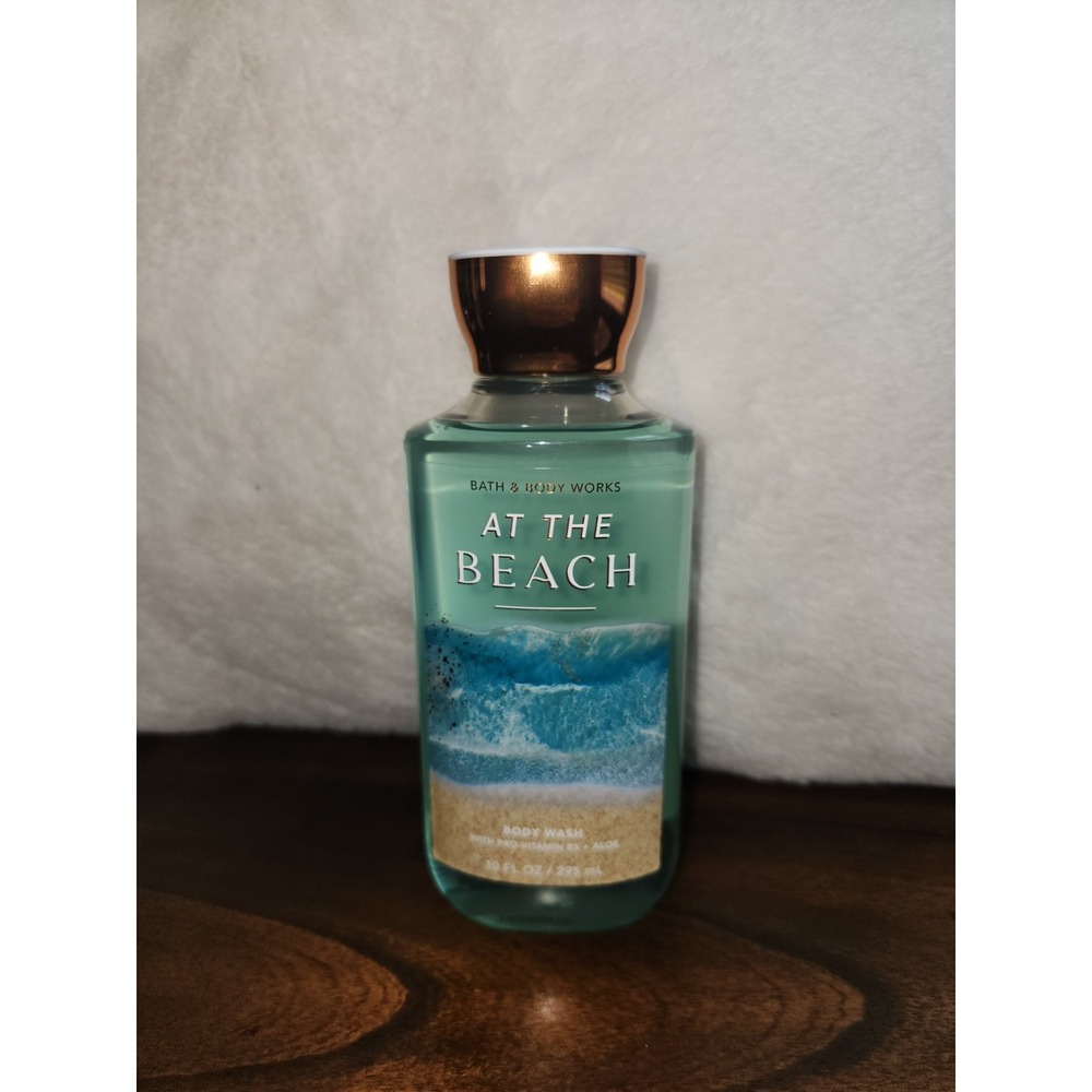 Bath & Body Works At the Beach Body Wash Shower Gel Brand New 10 oz Discontinued